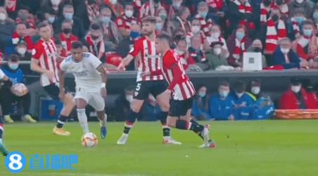 斯基拉：尤文未谈妥麦肯尼续约，两家意甲俱乐部已与球员接触